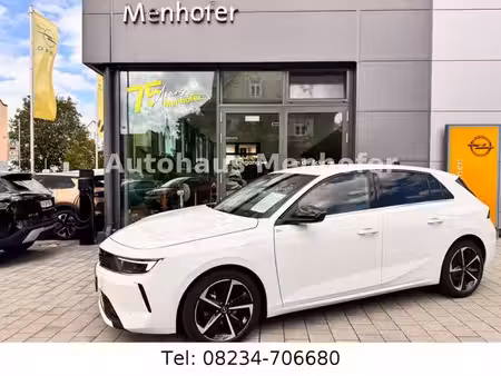 Opel Astra 1.2 130 Elegance