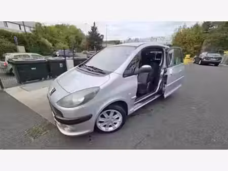 Peugeot 1007 1.4