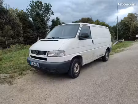 Volkswagen Transporter T4 2.5 TDI 88