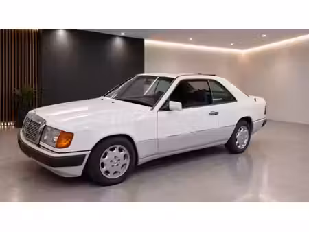 Mercedes-Benz Classe E E 230