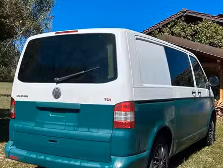 Volkswagen Transporter T5 2.0 TDI 84