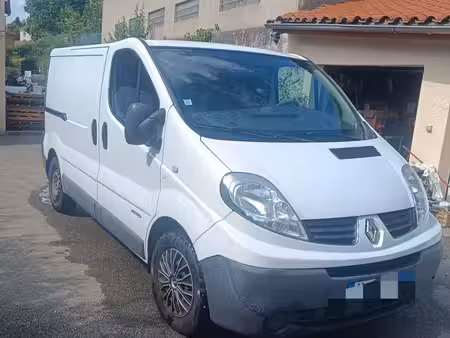 Renault Trafic 2.5 dCi 150
