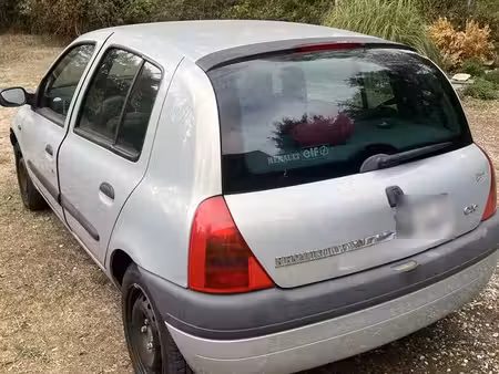 Renault Clio 1.2 58
