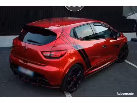 Renault Clio RS 1.6 T 200