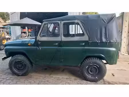 UAZ 469
