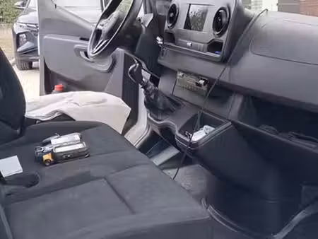 Mercedes-Benz Sprinter 2.1 143