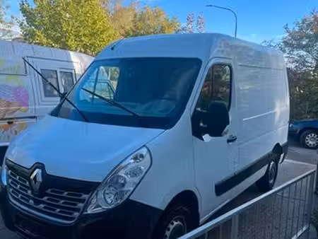 Renault Master 2.3 dCi 131
