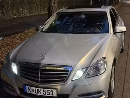 Mercedes-Benz Classe E E 220 2.1 CDI 170