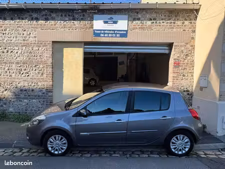 Renault Clio 1.2 75