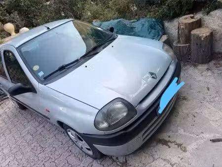 Renault Clio 2.0 75