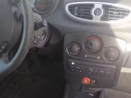 Renault Clio 1.5 dCi 75