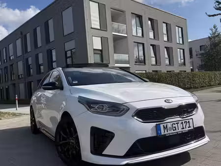 Kia Ceed 1.6 T GDi 204
