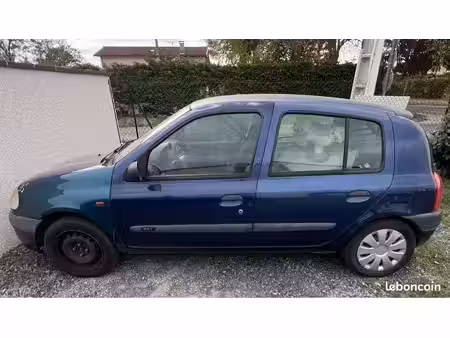 Renault Clio 2.0 dCi 80