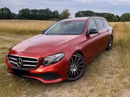 Mercedes-Benz Classe E E 350 V6 3.0 258 AMG Line