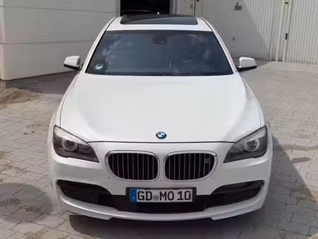 BMW Série 7 740d 3.0 306