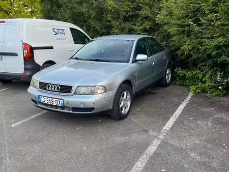 Audi A4 1.6 101