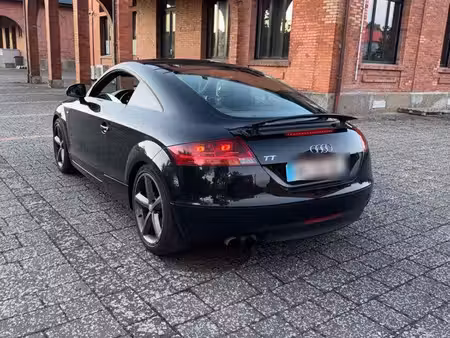 Audi TT 2.0 TFSI 200