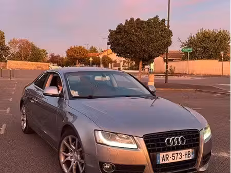 Audi A5 V6 2.7 TDI 190