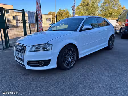 Audi A3 S3 2.0 TFSI 265 quattro