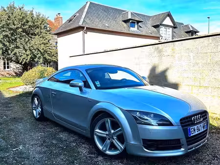 Audi TT 2.0 TFSI 200