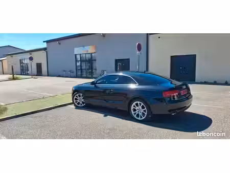 Audi A5 V6 3.0 TDI 240 quattro