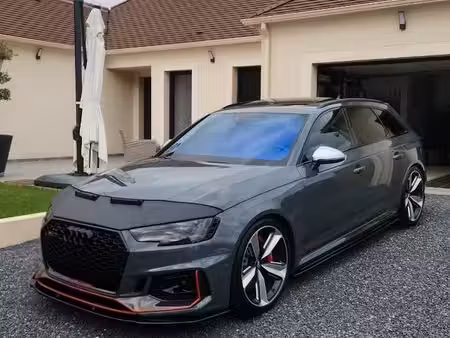 Audi A4 RS4 V6 2.9 TFSI 450 quattro