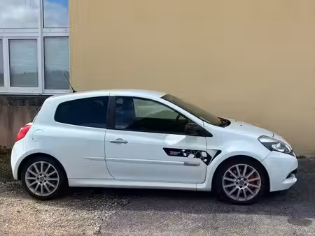 Renault Clio RS 2.0 203