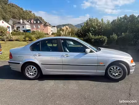 BMW Série 3 320d 2.0 130
