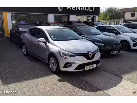 Renault Clio E-Tech 1.6 140 Business
