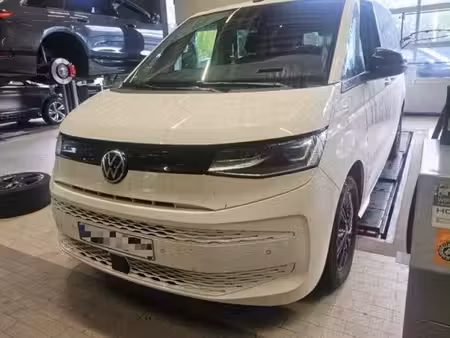 Volkswagen Multivan 2.0 TSI 204