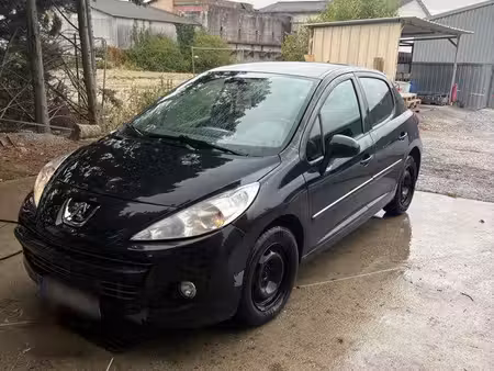 Peugeot 207 1.6 HDi 92
