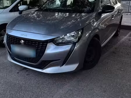 Peugeot 208 1.2 75