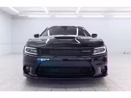 Dodge Charger V8 5.7