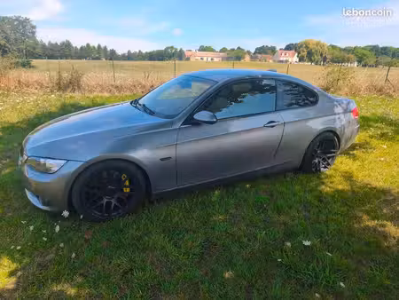 BMW Série 3 335d 3.0 286