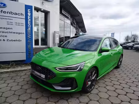 Ford Focus ST 2.3 EcoBoost 280