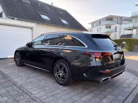 Mercedes-Benz Classe E E 200