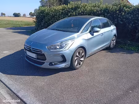 DS 5 2.0 HDi 160