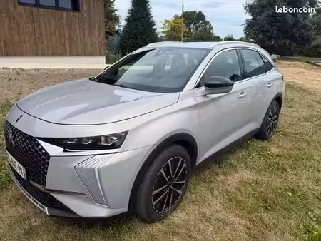DS 7 1.6 300 4x4