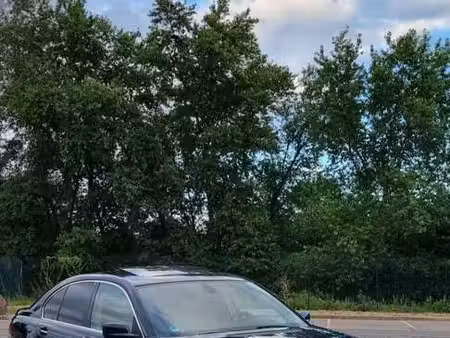 BMW Série 7 730d 3.0 231