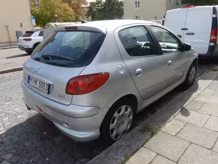 Peugeot 206 1.6 HDi 110 Trendy