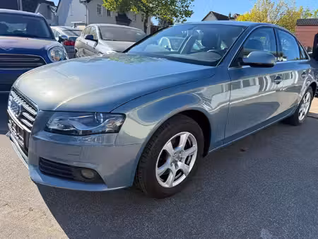 Audi A4 Attraction
