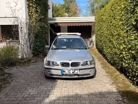 BMW Série 3 320i 2.2 170