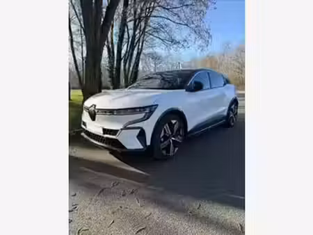 Renault Mégane E-Tech 220 Iconic