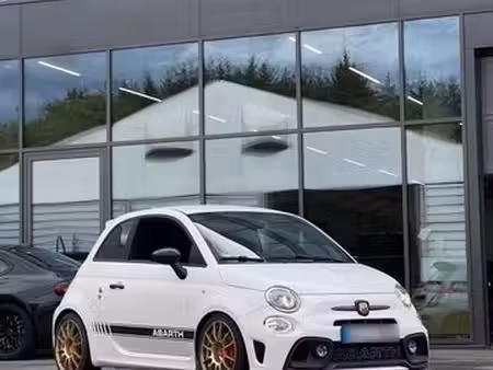 Abarth 595 1.4 180 Competizione