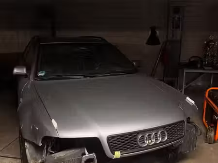 Audi A4 RS4 V6 2.7 T 380 quattro