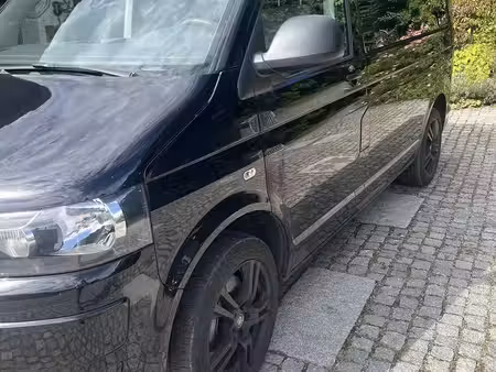 Volkswagen Transporter T5 2.0 TDI 140 Startline 4Motion