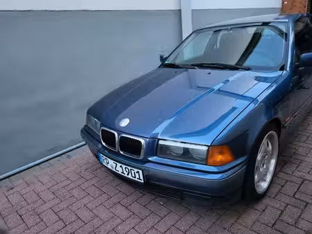 BMW Série 3 316i 1.6 102