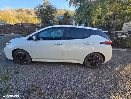 Nissan Leaf 150