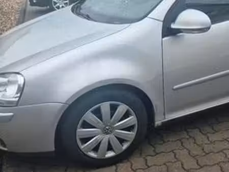 Volkswagen Golf 2.0 FSI 150