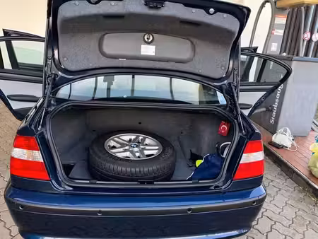 BMW Série 3 318i 2.0 105